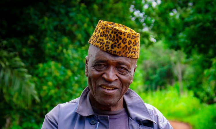 Guide to Hiring Porters in Bwindi - Enhance Your Trekking Experience